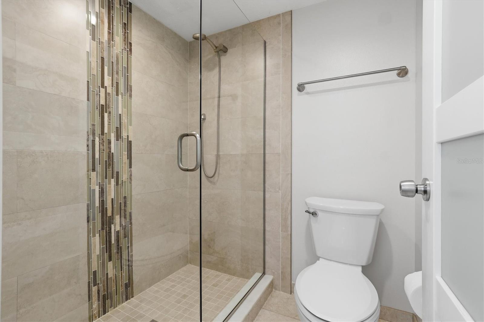 Image 26 of 63 For 1805 Mariner Drive 55