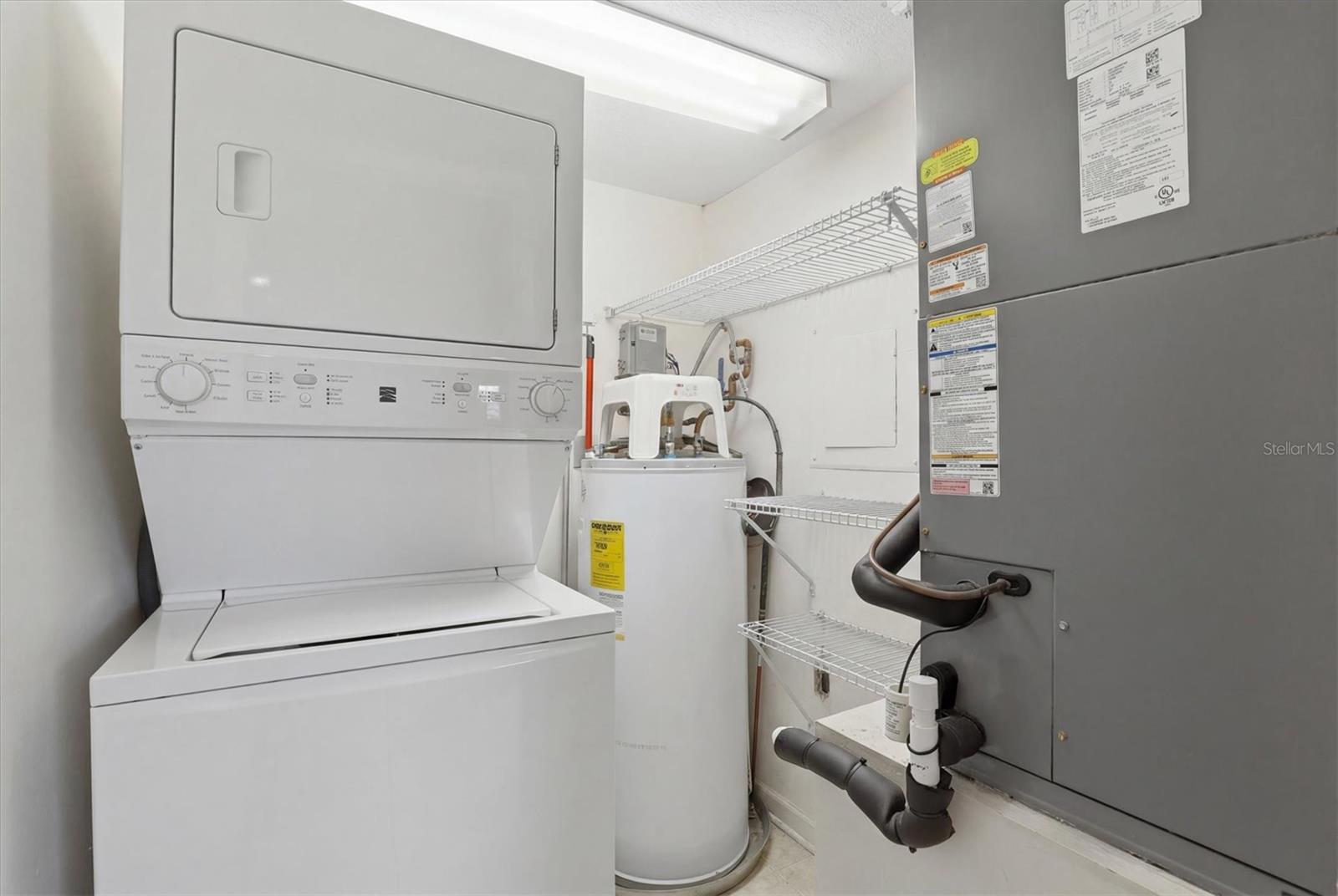 Image 30 of 63 For 1805 Mariner Drive 55