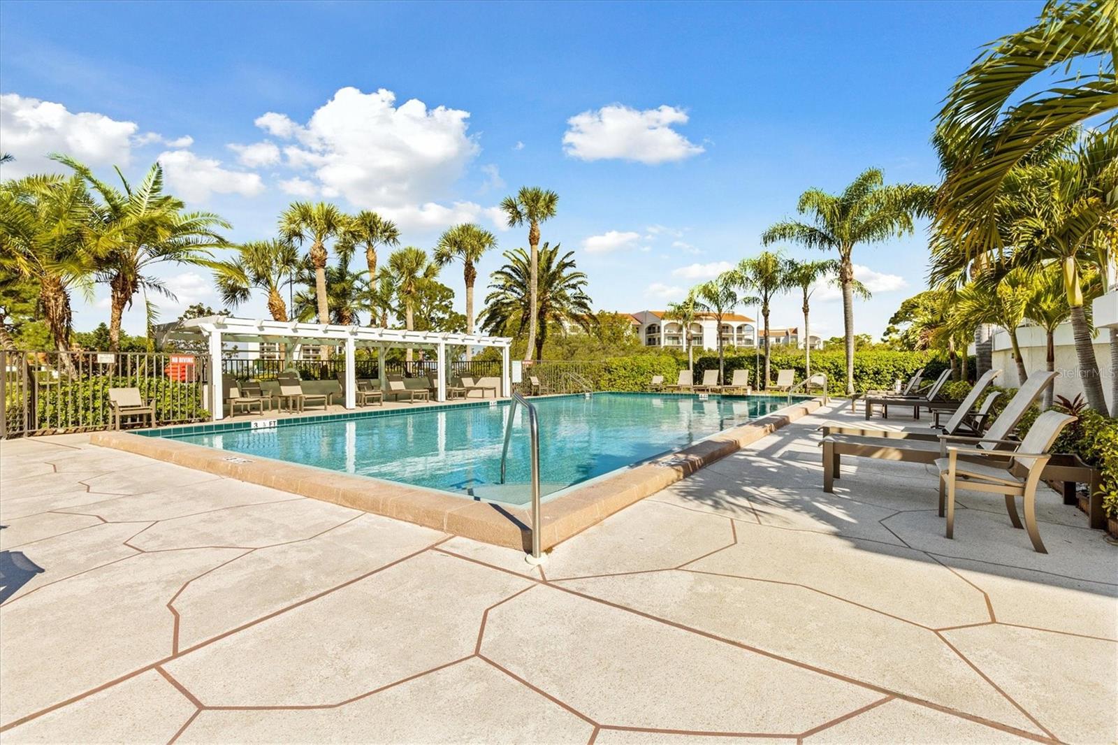 Image 40 of 63 For 1805 Mariner Drive 55