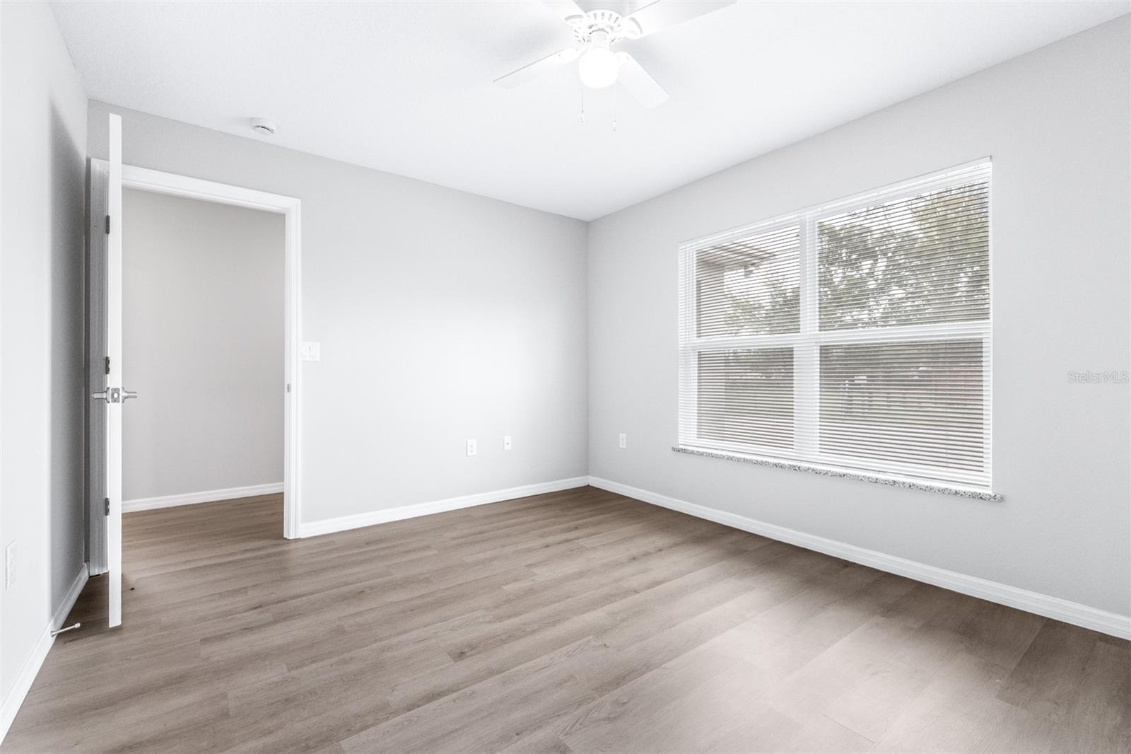 Image 31 of 47 For 1727 Second Street Ne