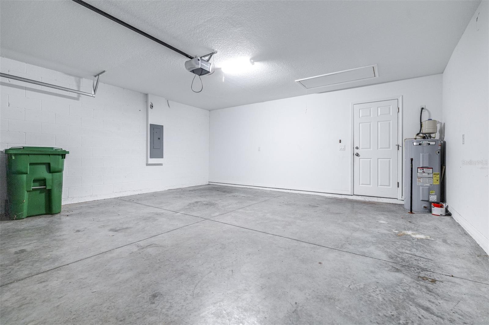 Image 37 of 47 For 1727 Second Street Ne