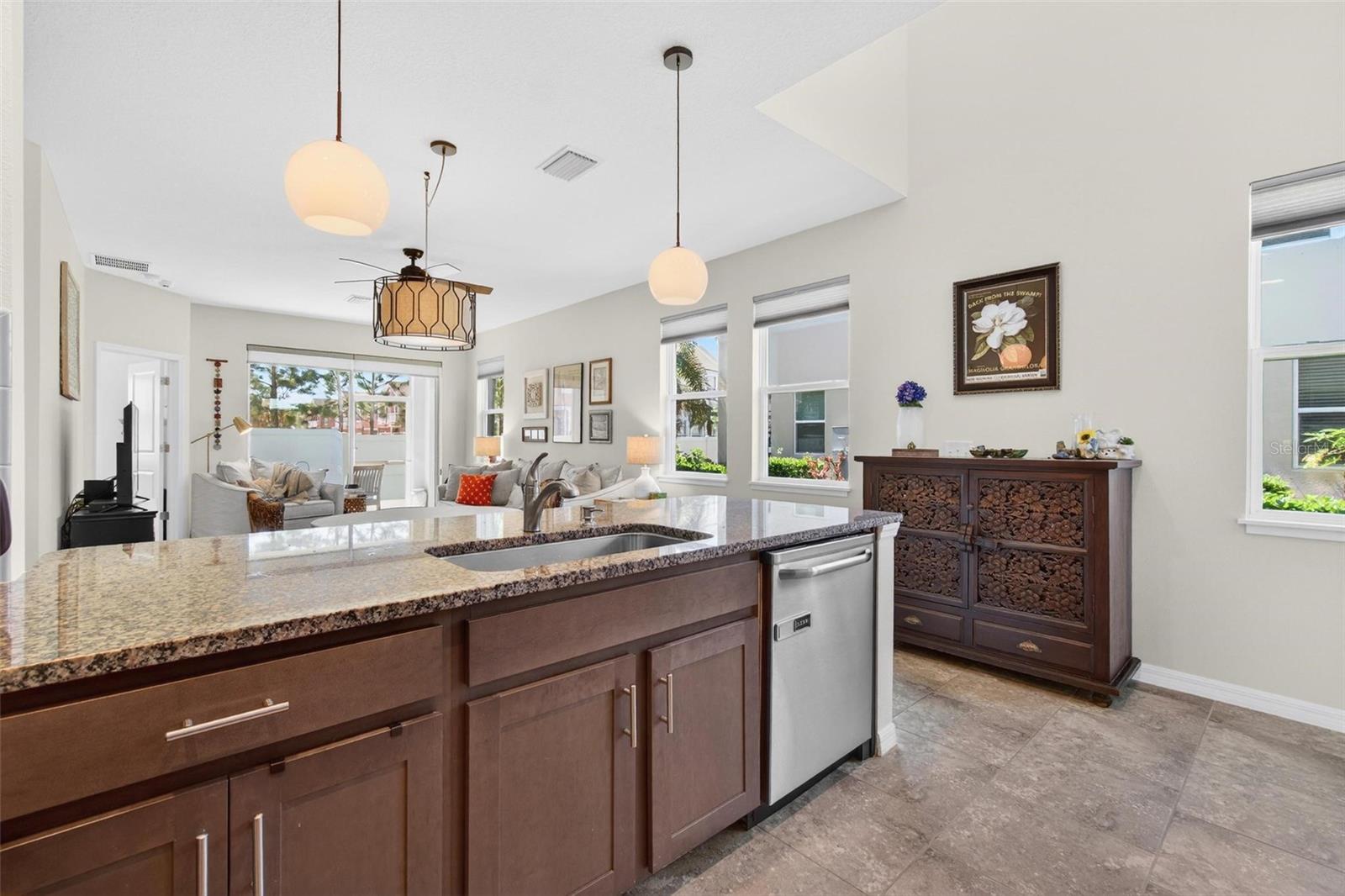 Image 4 of 45 For 594 52nd Terrace N