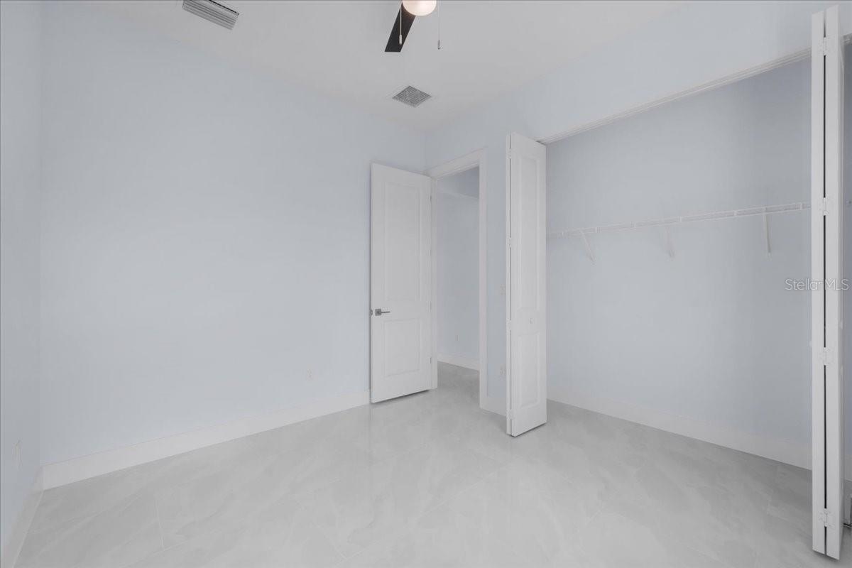 Image 26 of 44 For 1927 Richmond Avenue N