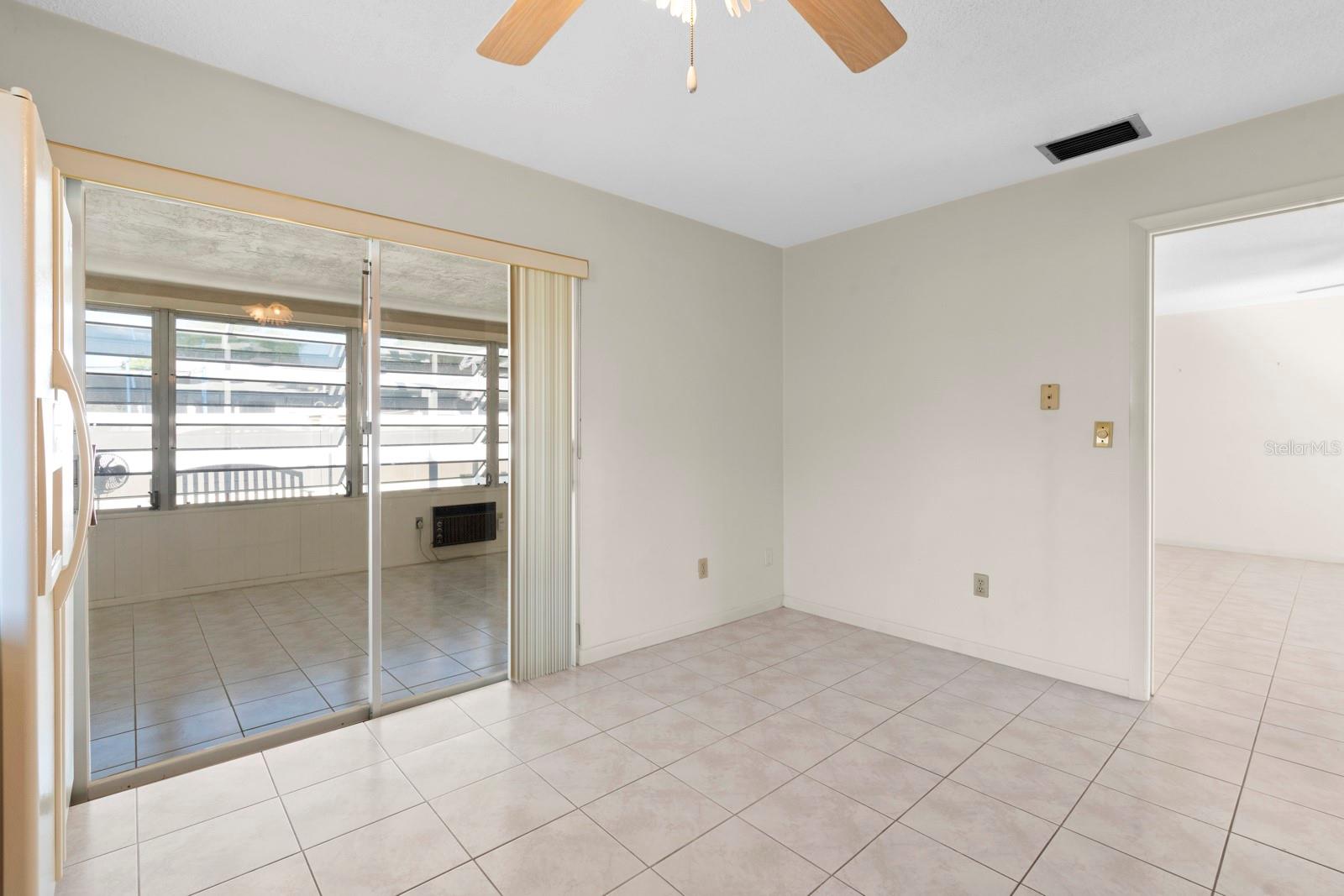 Image 11 of 36 For 2549 Wynnewood Drive