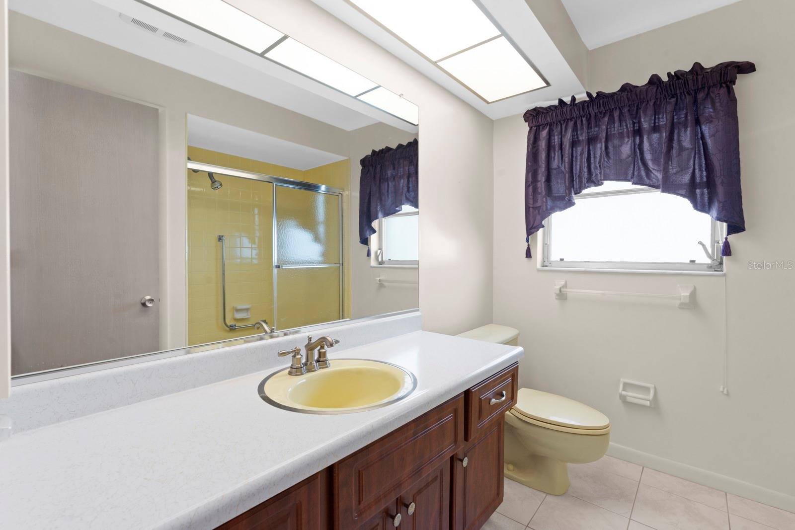 Image 28 of 36 For 2549 Wynnewood Drive