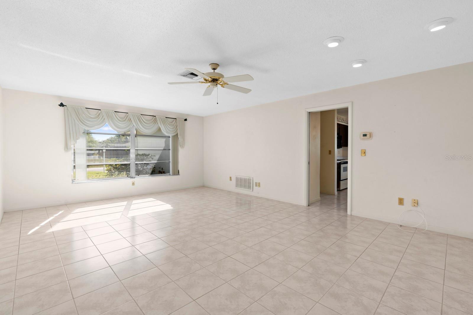 Image 6 of 36 For 2549 Wynnewood Drive