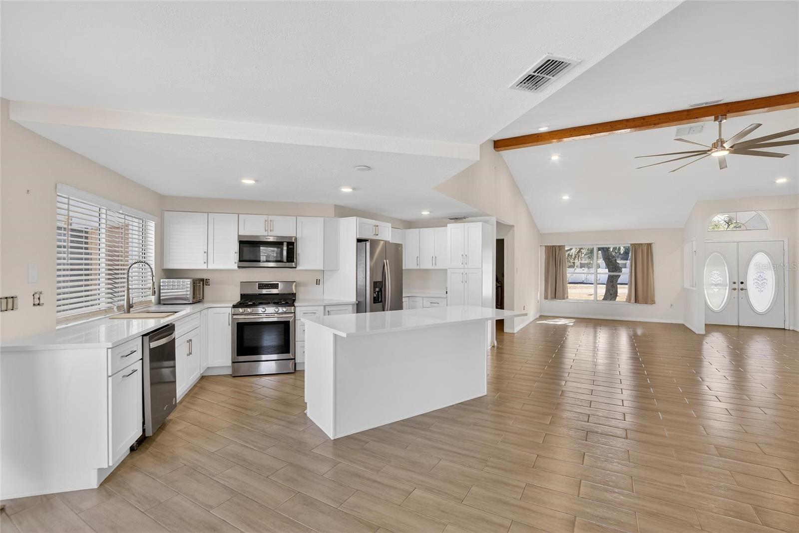 Image 37 of 98 For 15047 Woodbury Road