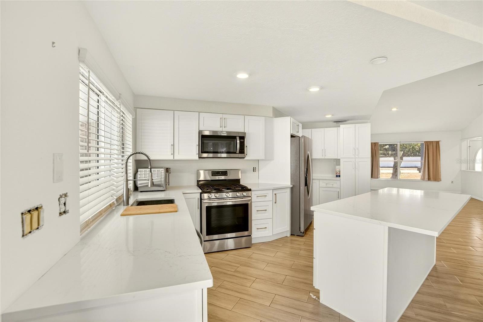 Image 38 of 98 For 15047 Woodbury Road