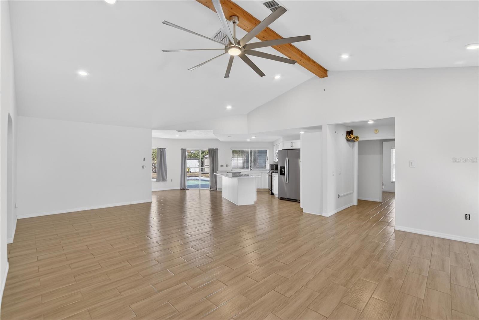 Image 8 of 98 For 15047 Woodbury Road