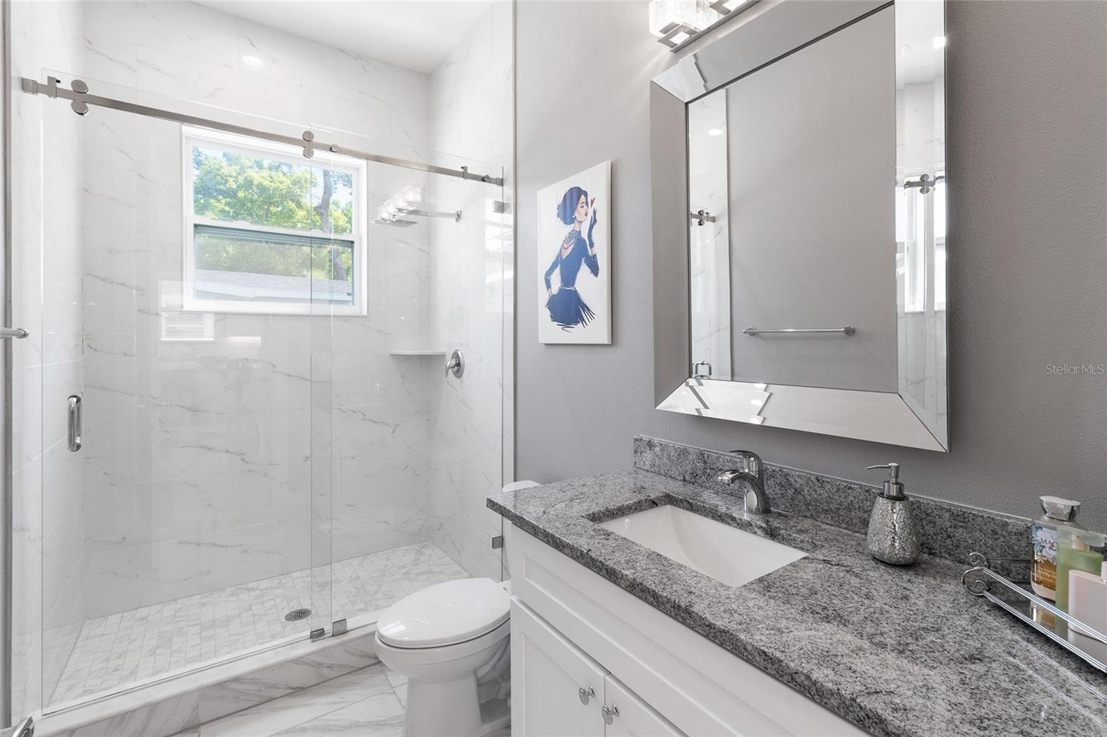 Image 13 of 50 For 122 Sligh Avenue