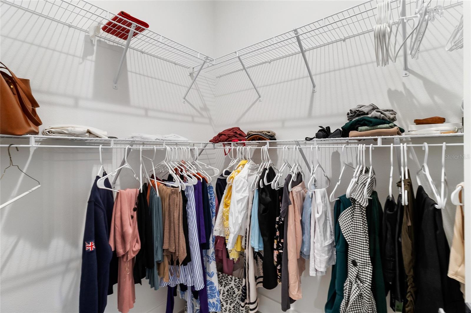 Image 29 of 50 For 122 Sligh Avenue