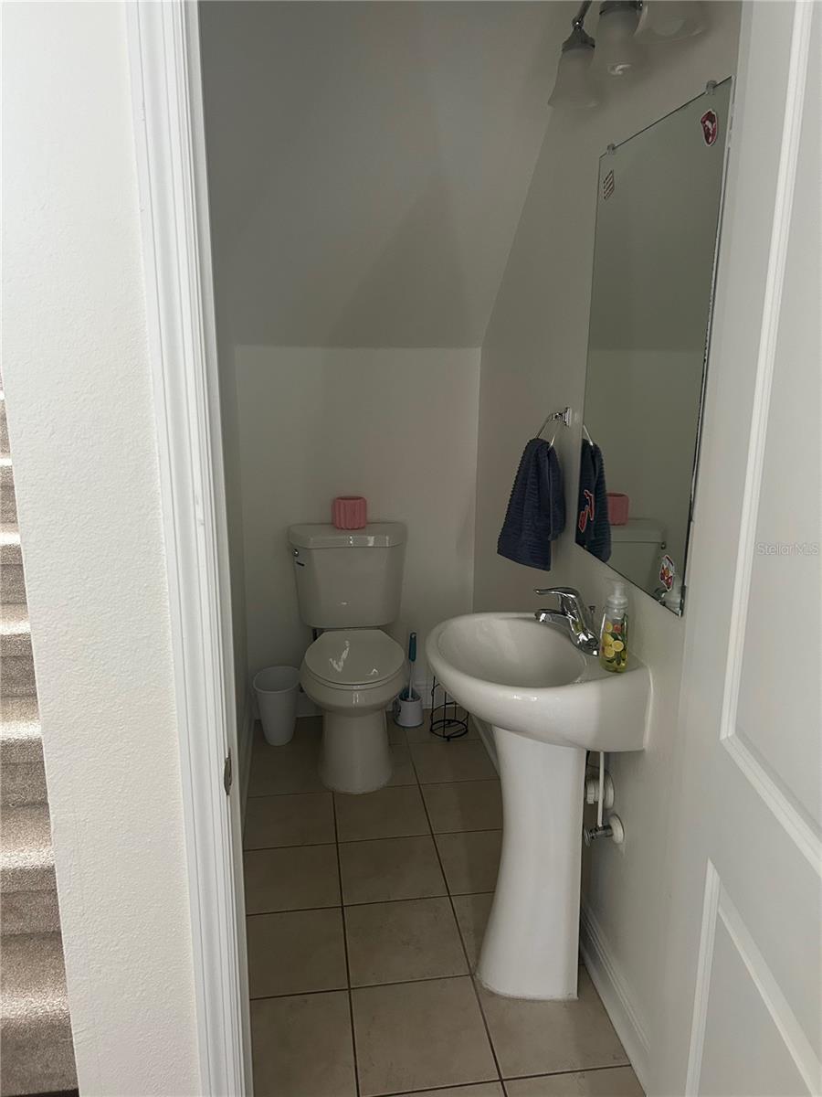 Image 7 of 16 For 2128 Walnut Street