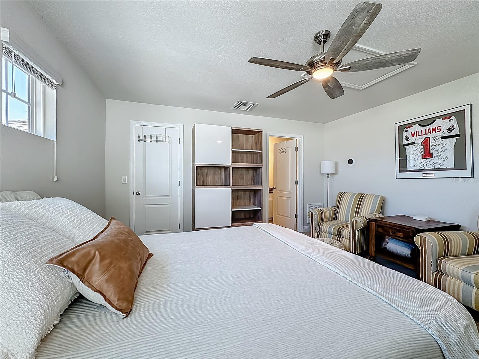 Image 42 of 59 For 12144 Ledbury Commons Drive