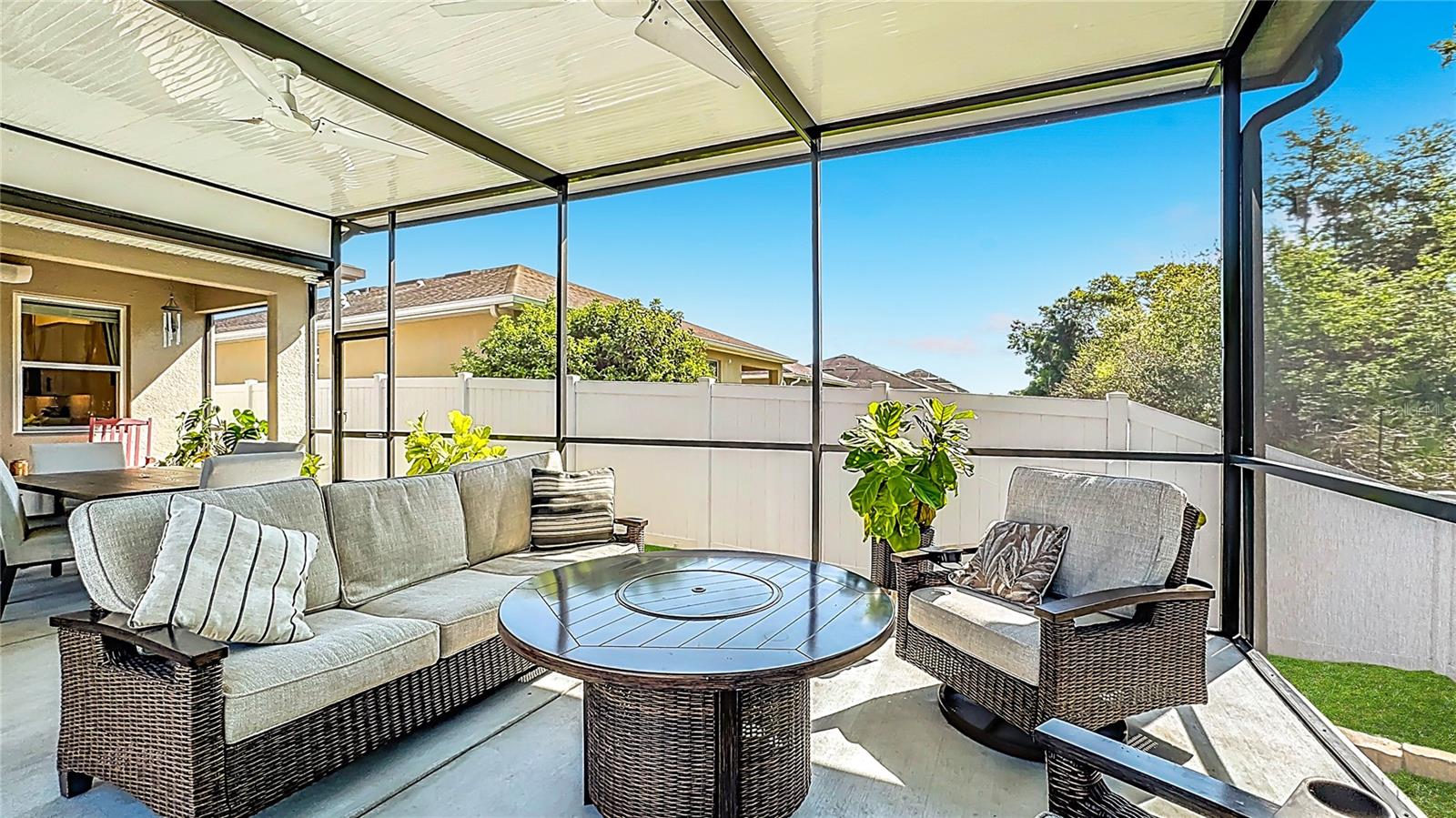 Image 52 of 59 For 12144 Ledbury Commons Drive