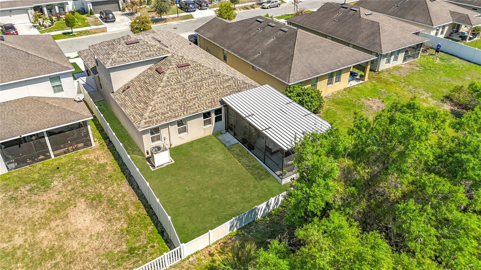 Image 56 of 59 For 12144 Ledbury Commons Drive