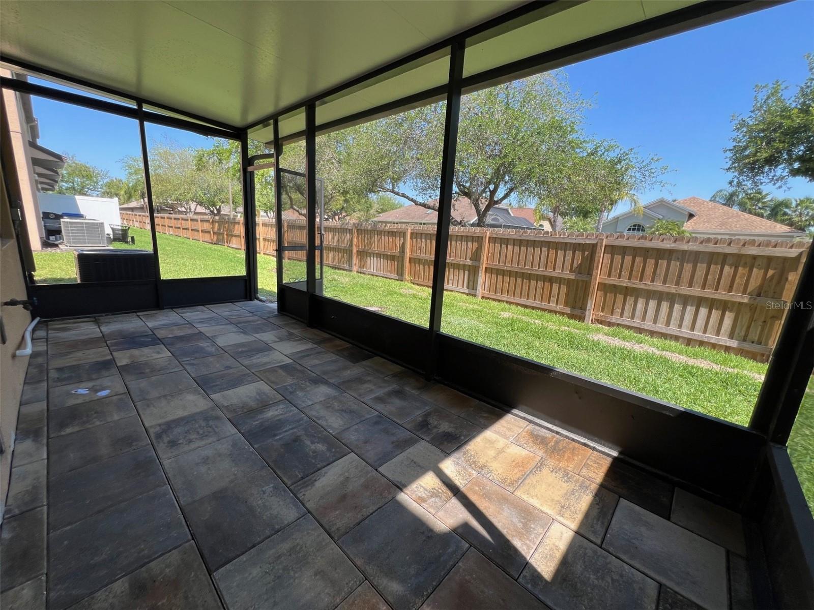 Image 31 of 45 For 10243 Villa Palazzo Court