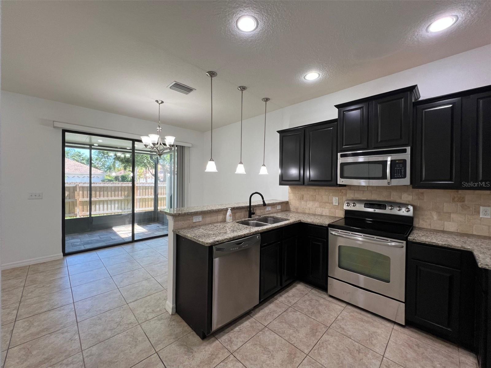 Image 5 of 45 For 10243 Villa Palazzo Court