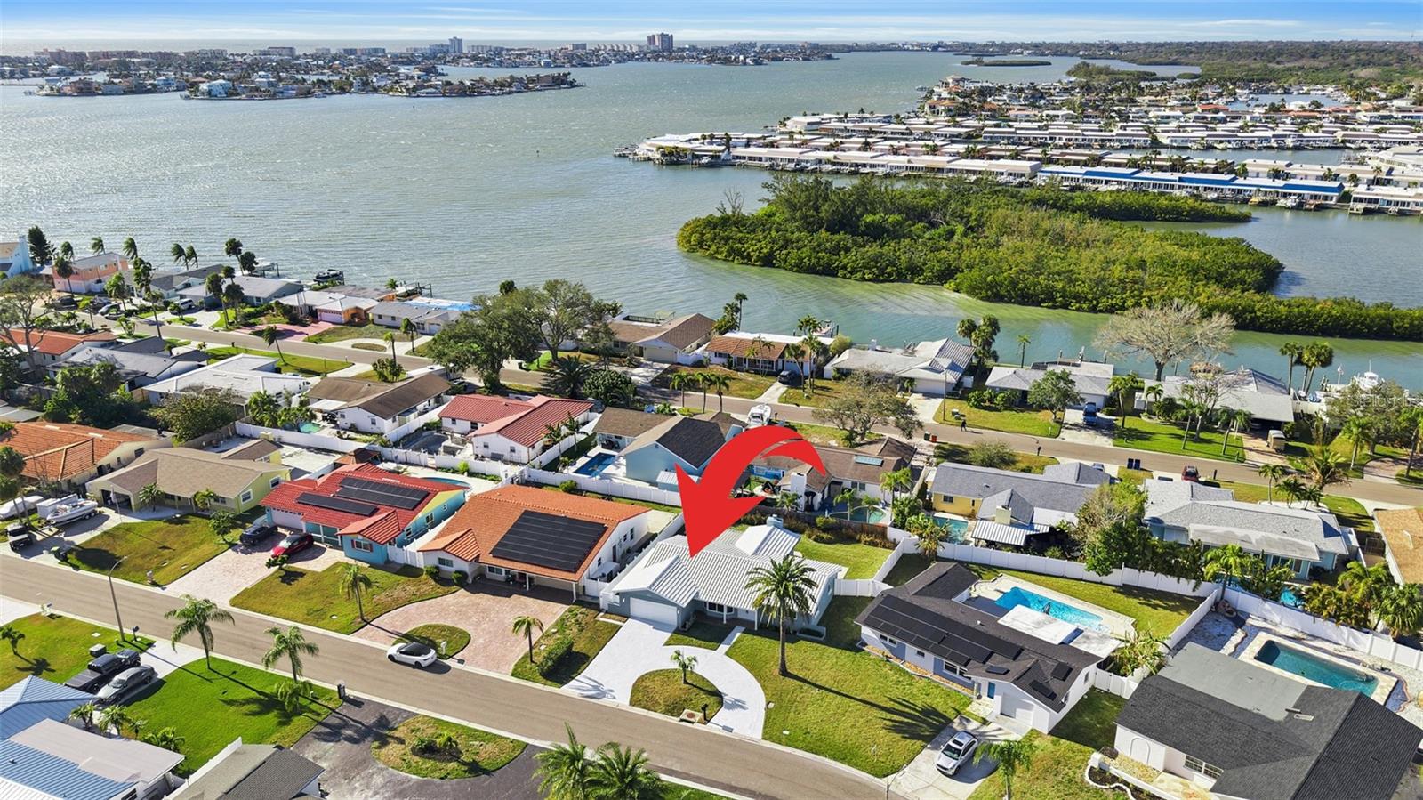 Image 10 of 36 For 11441 47th Avenue N