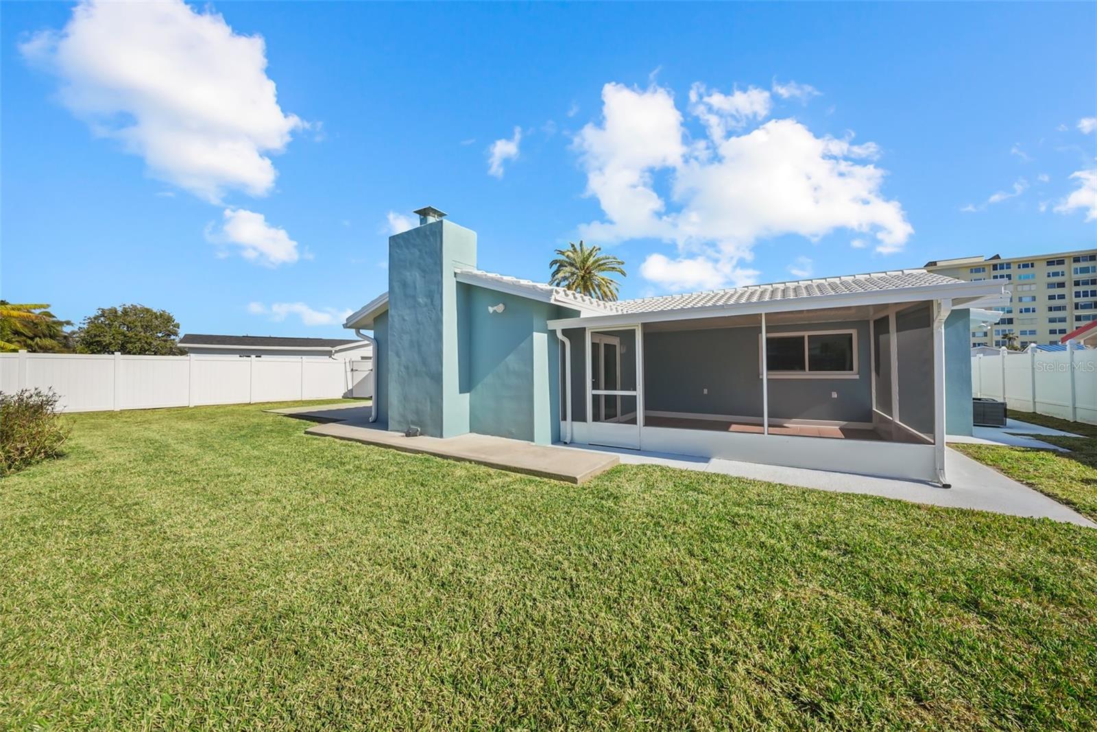 Image 35 of 36 For 11441 47th Avenue N