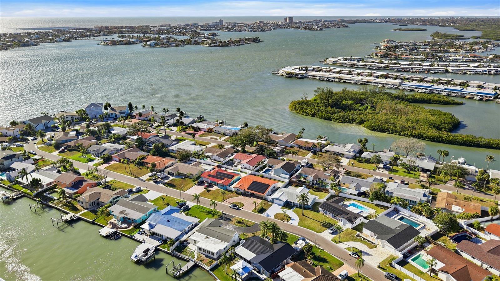 Image 7 of 36 For 11441 47th Avenue N