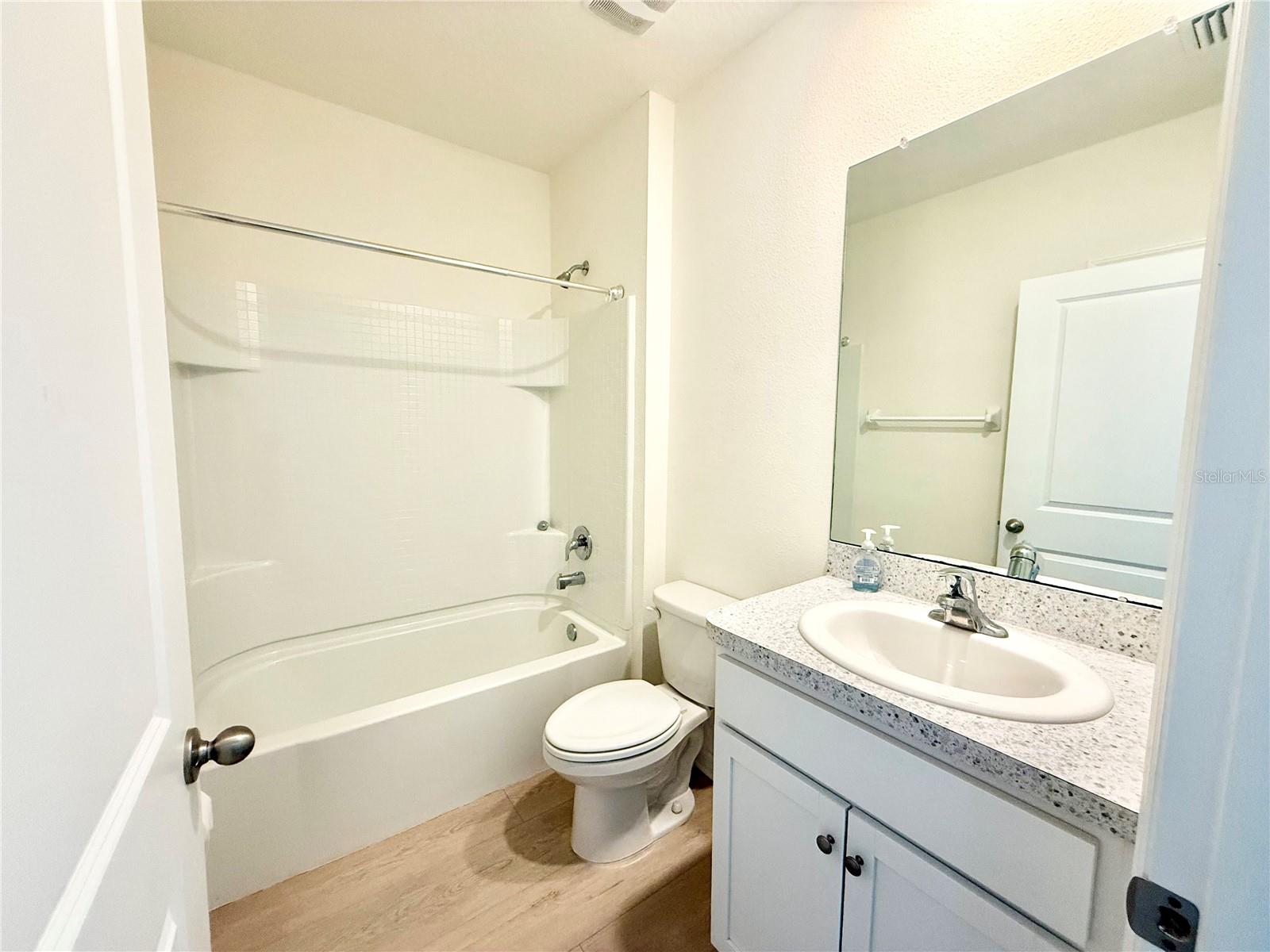 Image 21 of 26 For 15541 Black Pepper Lane