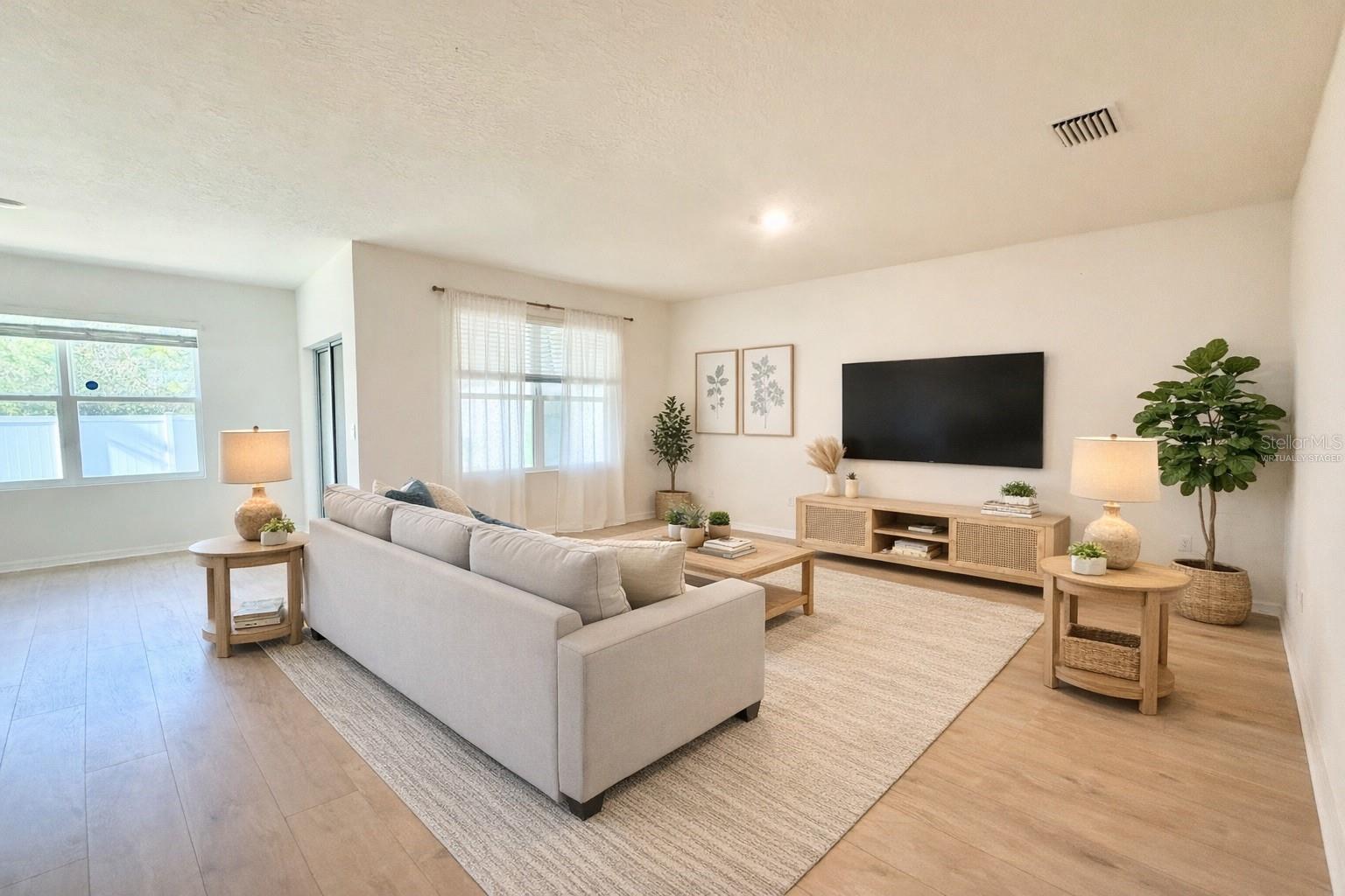 Image 6 of 26 For 15541 Black Pepper Lane