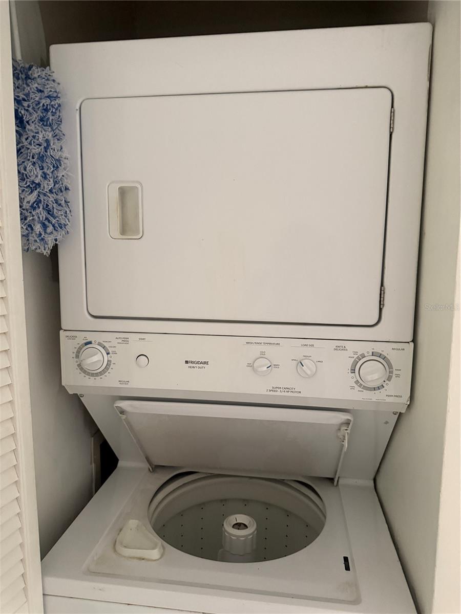 Image 14 of 18 For 1236 Pine Ridge Circle W G3