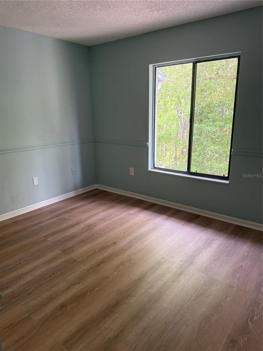 Image 15 of 18 For 1236 Pine Ridge Circle W G3