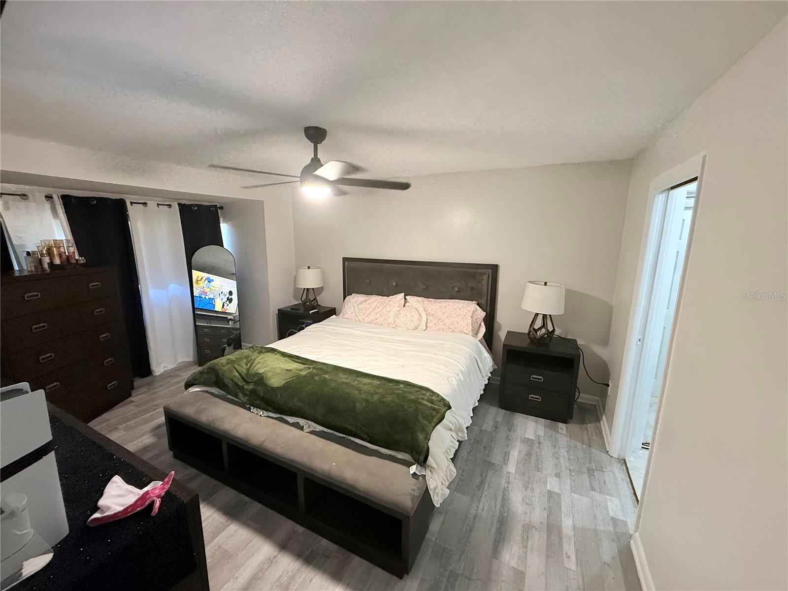 Image 6 of 17 For 4747 Puritan Circle 523