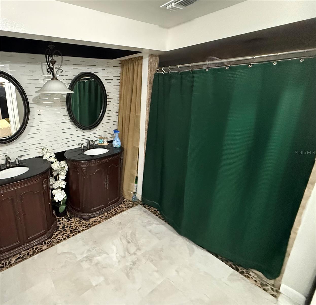 Image 7 of 17 For 4747 Puritan Circle 523