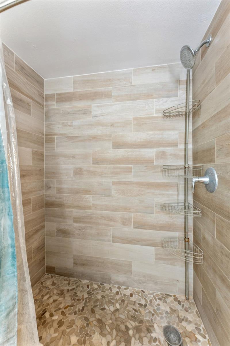 Image 13 of 25 For 10215 Regal Drive 56