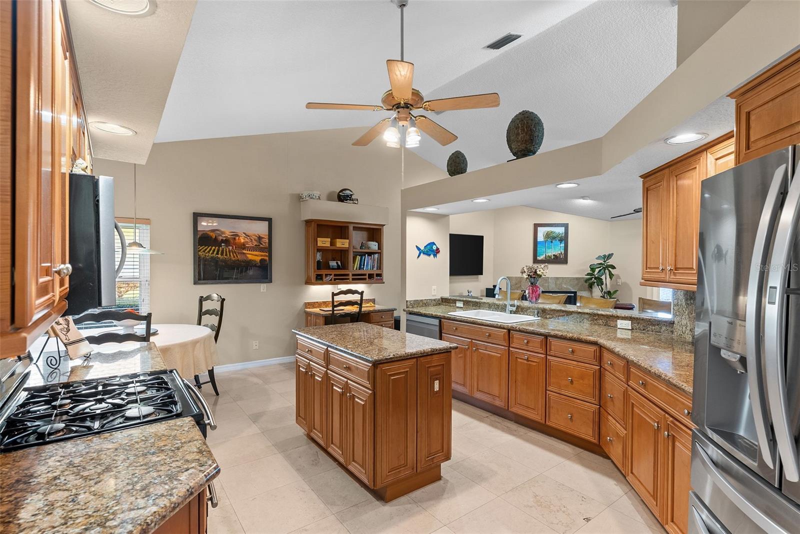 Image 13 of 63 For 4731 Coconut Palm Circle Ne