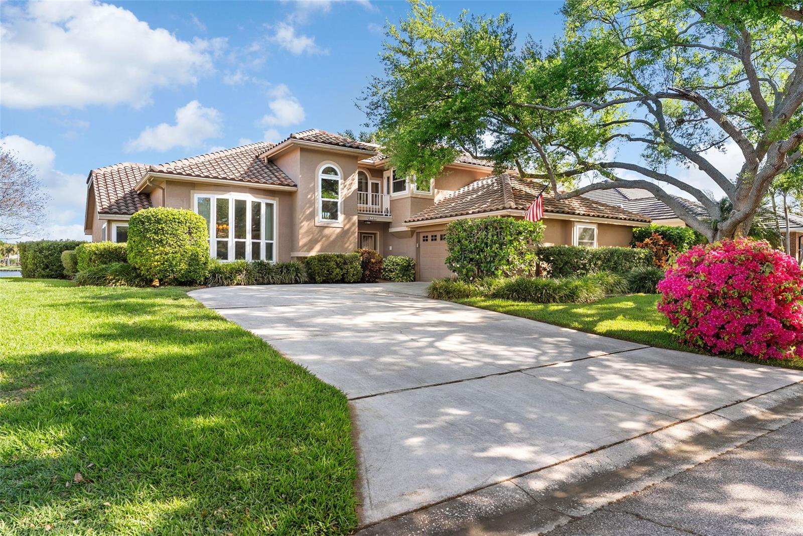 Image 2 of 63 For 4731 Coconut Palm Circle Ne