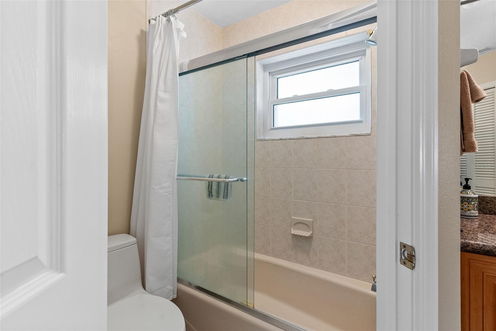 Image 28 of 63 For 4731 Coconut Palm Circle Ne