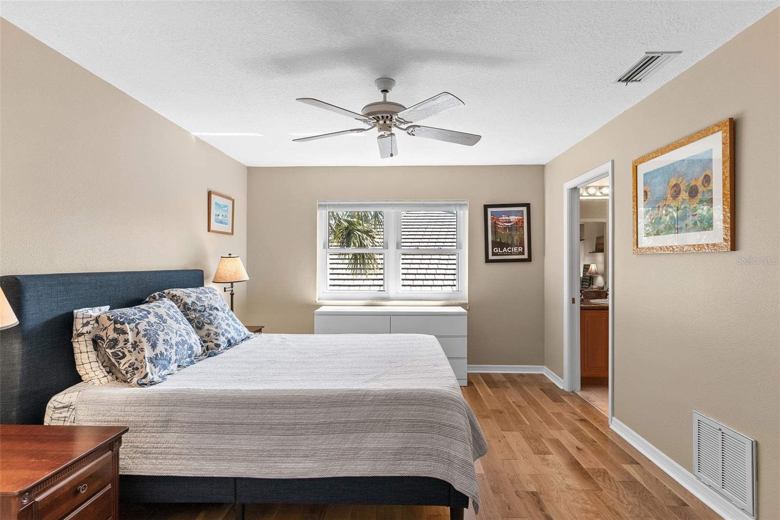 Image 30 of 63 For 4731 Coconut Palm Circle Ne