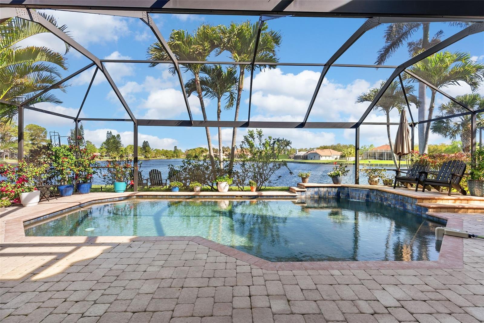 Image 4 of 63 For 4731 Coconut Palm Circle Ne