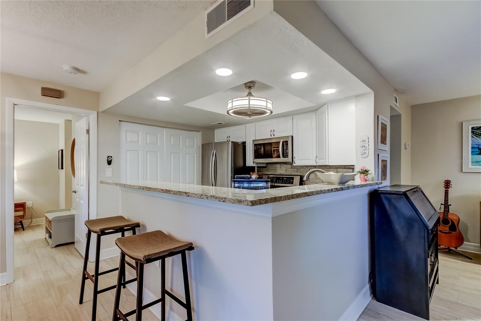 Image 14 of 49 For 1407 Lennox Road E 1407