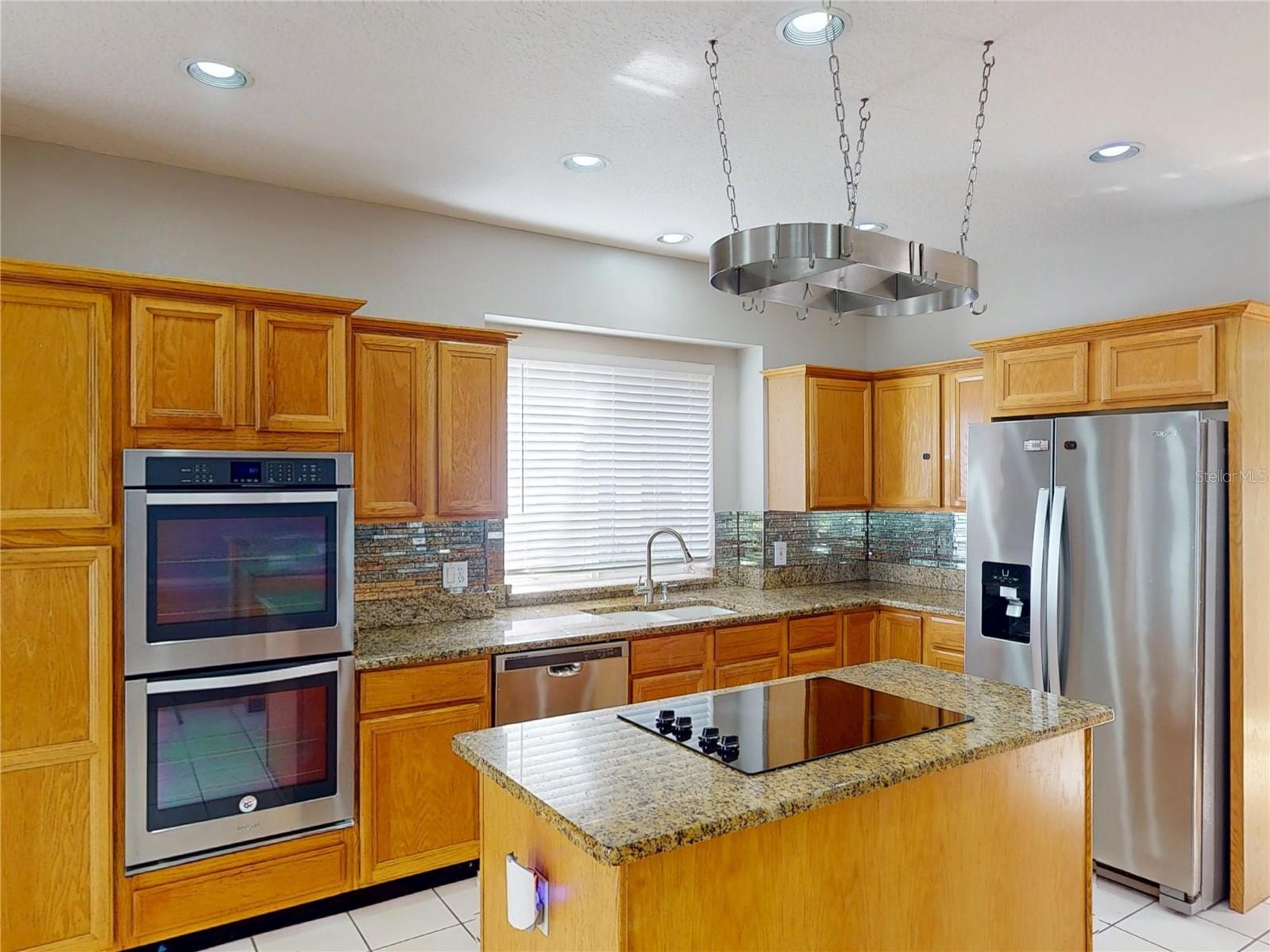 Image 14 of 36 For 17833 Green Willow Drive