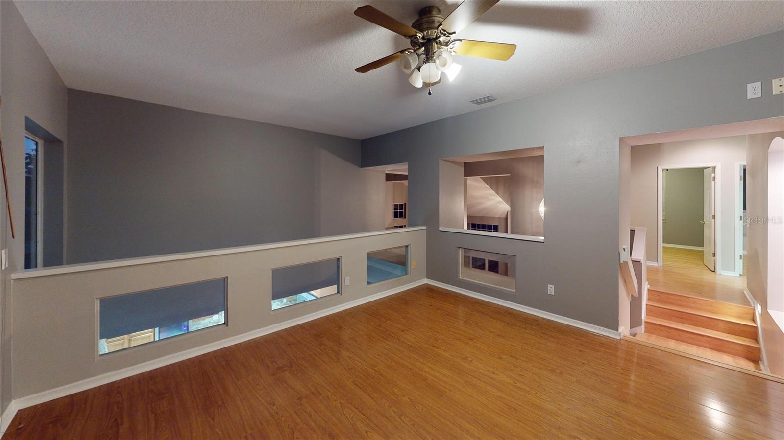 Image 22 of 36 For 17833 Green Willow Drive