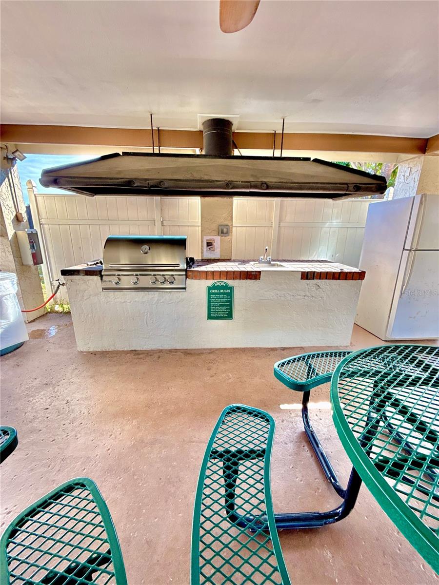 Image 35 of 46 For 5970 80th Street N 411