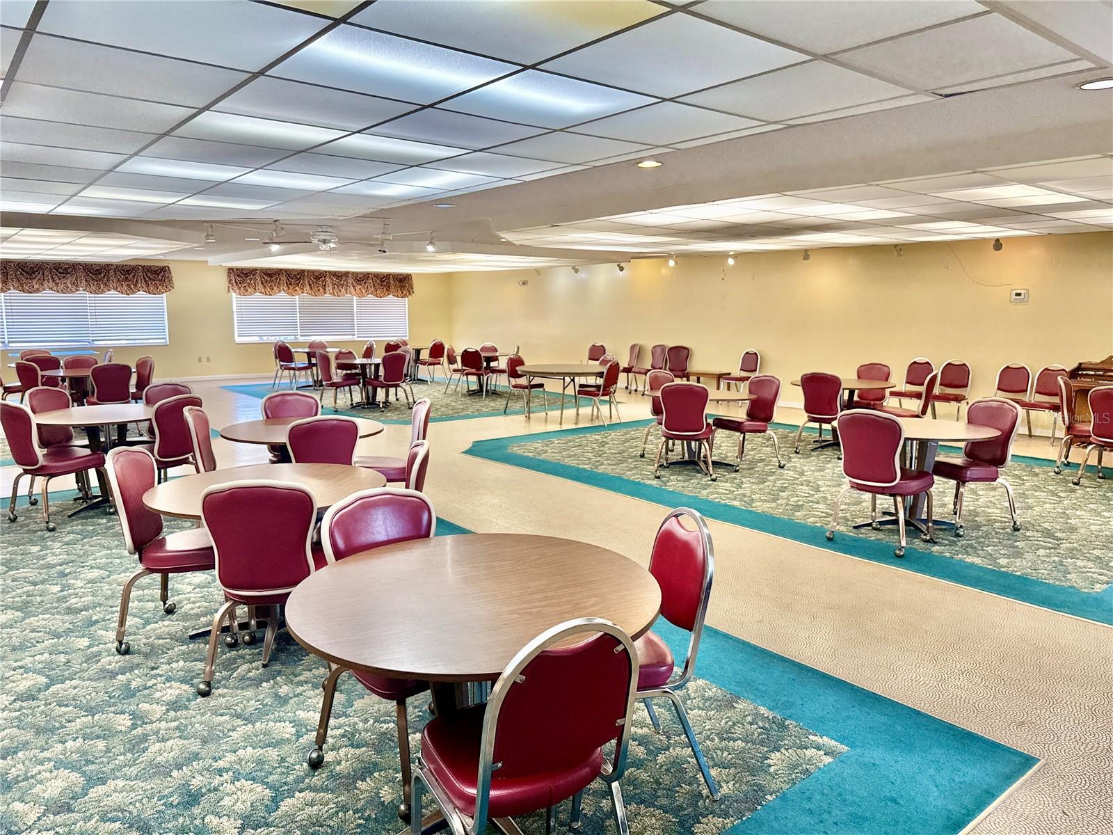 Image 42 of 46 For 5970 80th Street N 411