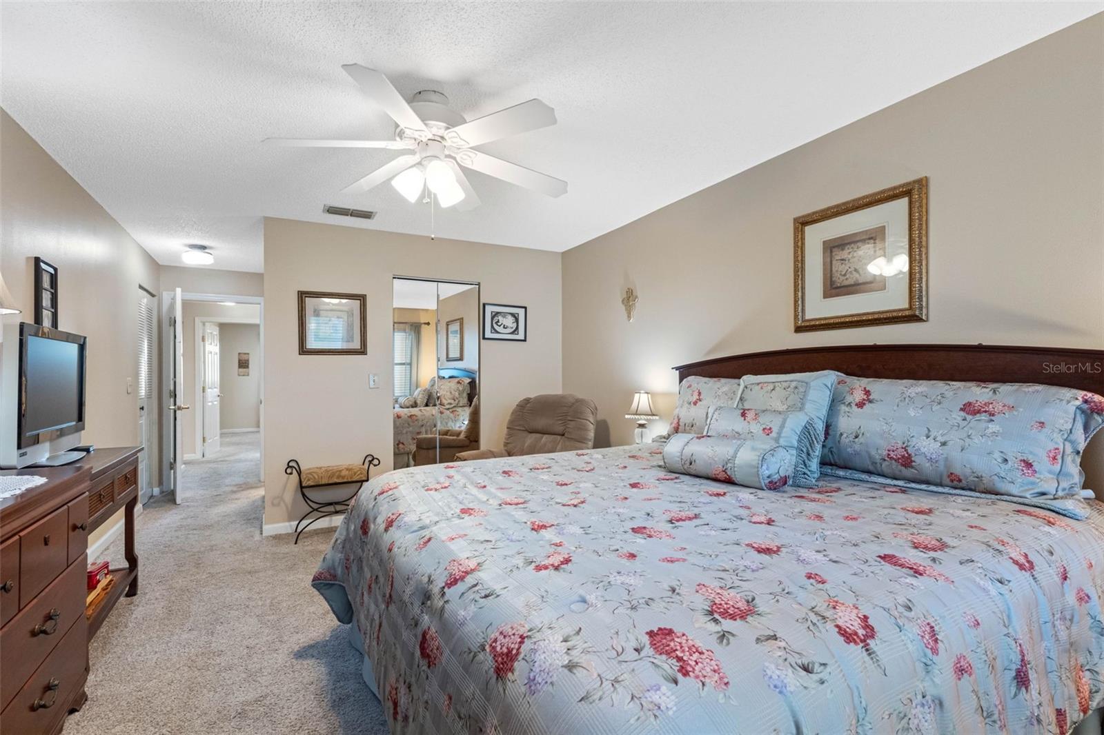 Image 6 of 46 For 5970 80th Street N 411