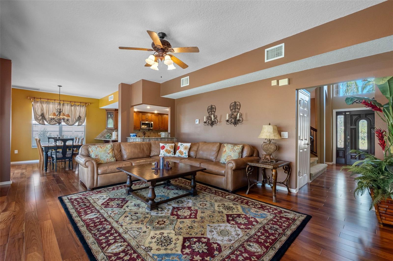 Image 7 of 32 For 1872 Eagle Trace Boulevard