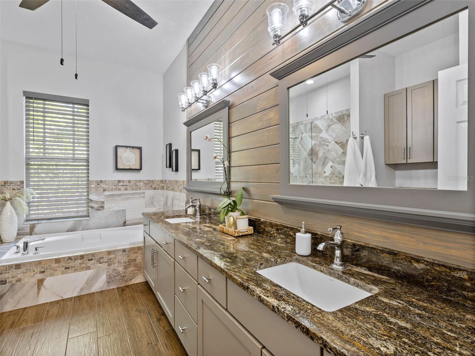 Image 19 of 57 For 6107 Kingbird Manor Drive