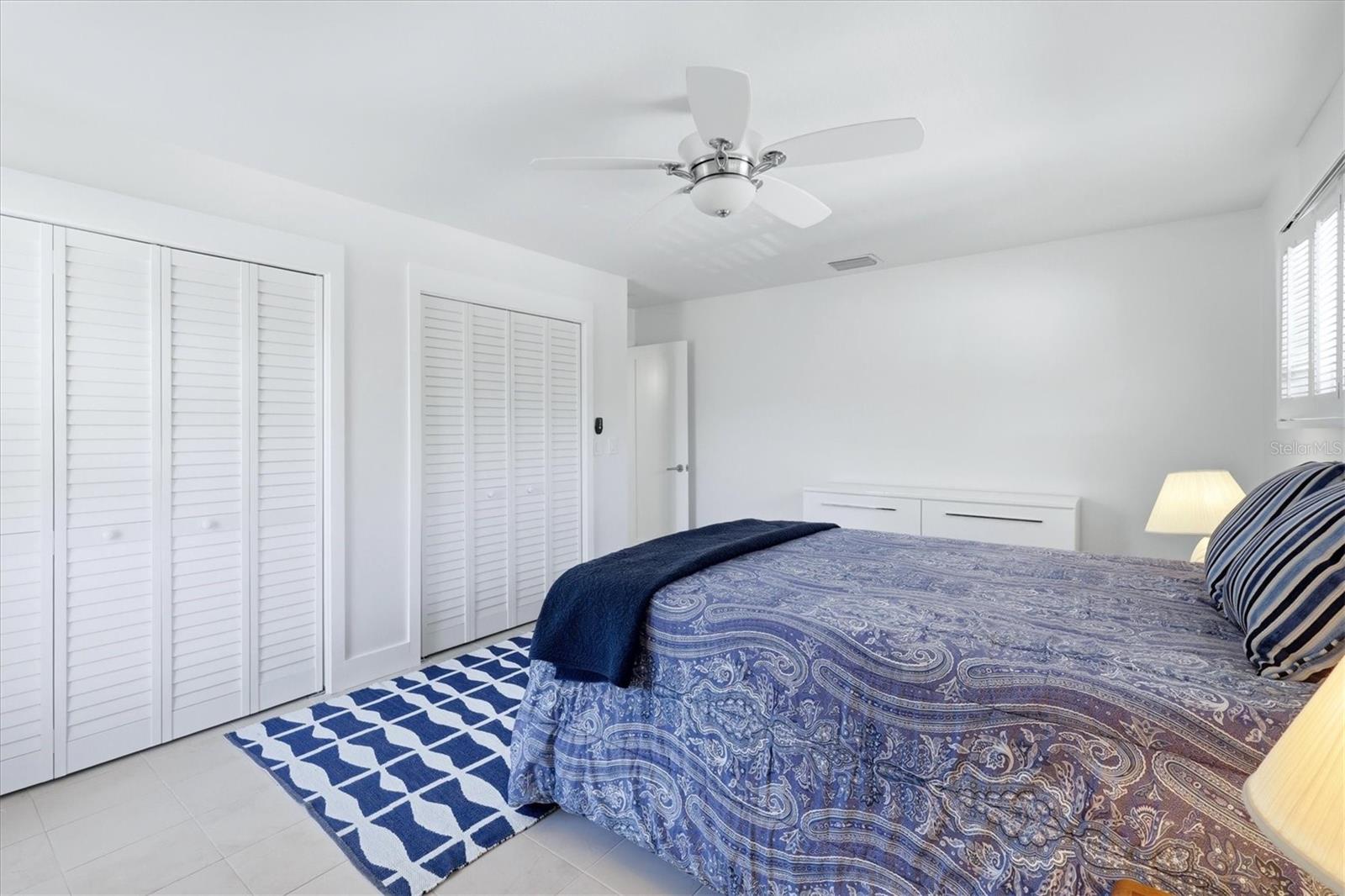 Image 23 of 47 For 616 Lyons Lane