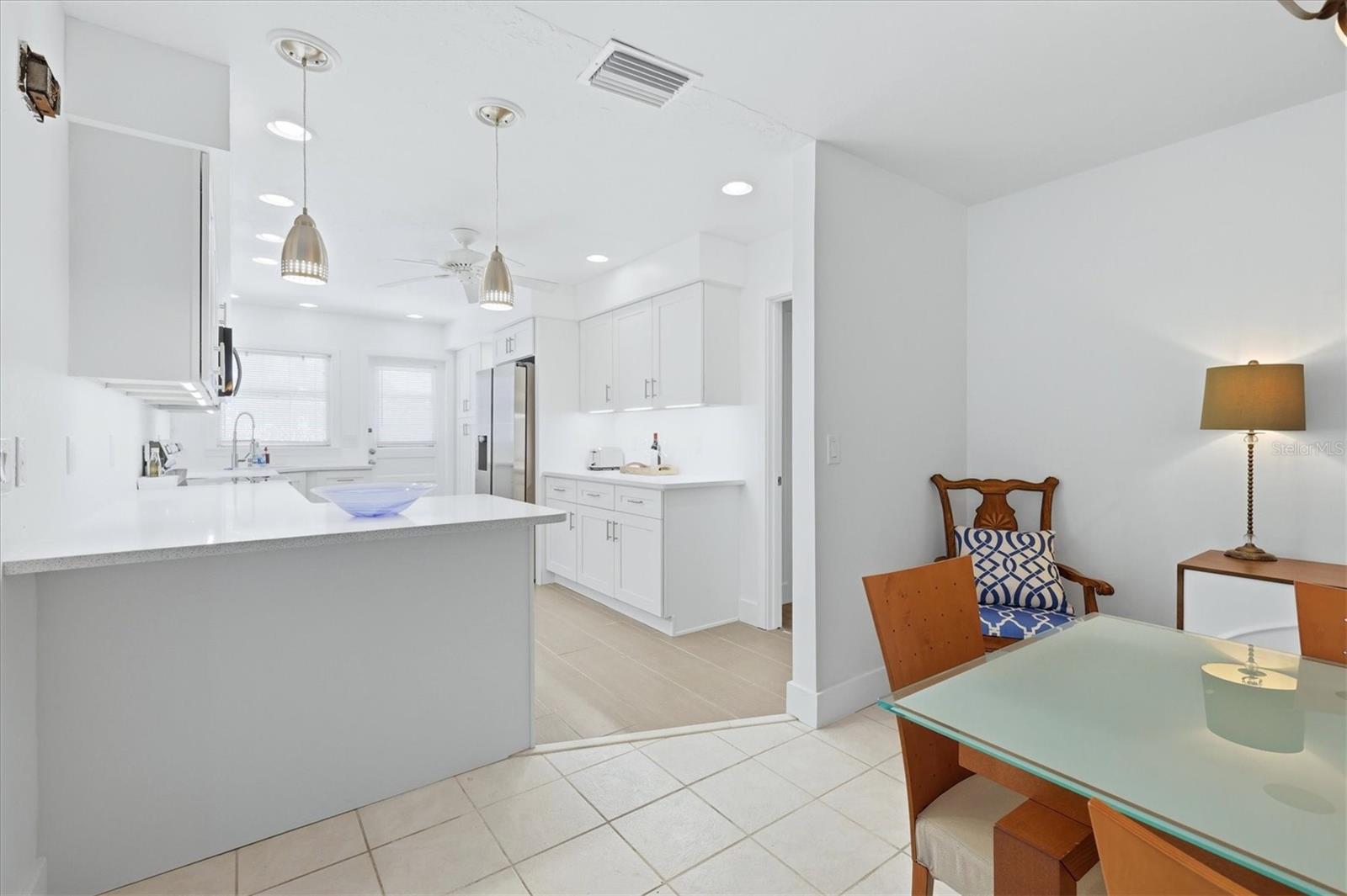 Image 9 of 47 For 616 Lyons Lane