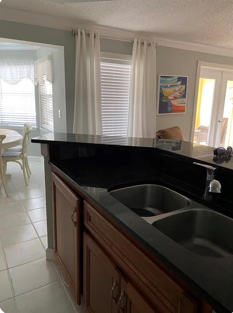 Image 13 of 30 For 1125 Pinellas Bayway S 201