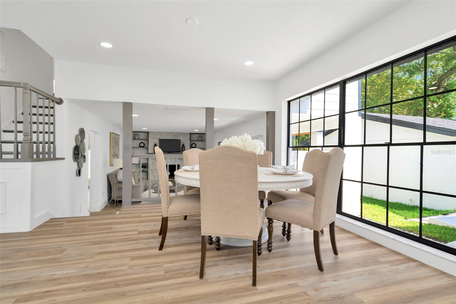 Listing photo id 52 for 4902 San Rafael Street