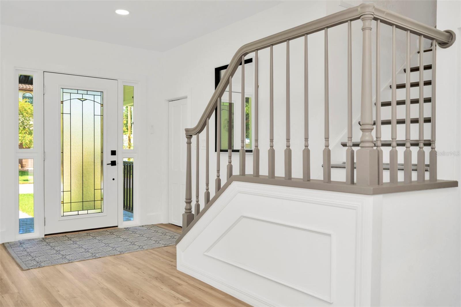 Listing photo id 53 for 4902 San Rafael Street