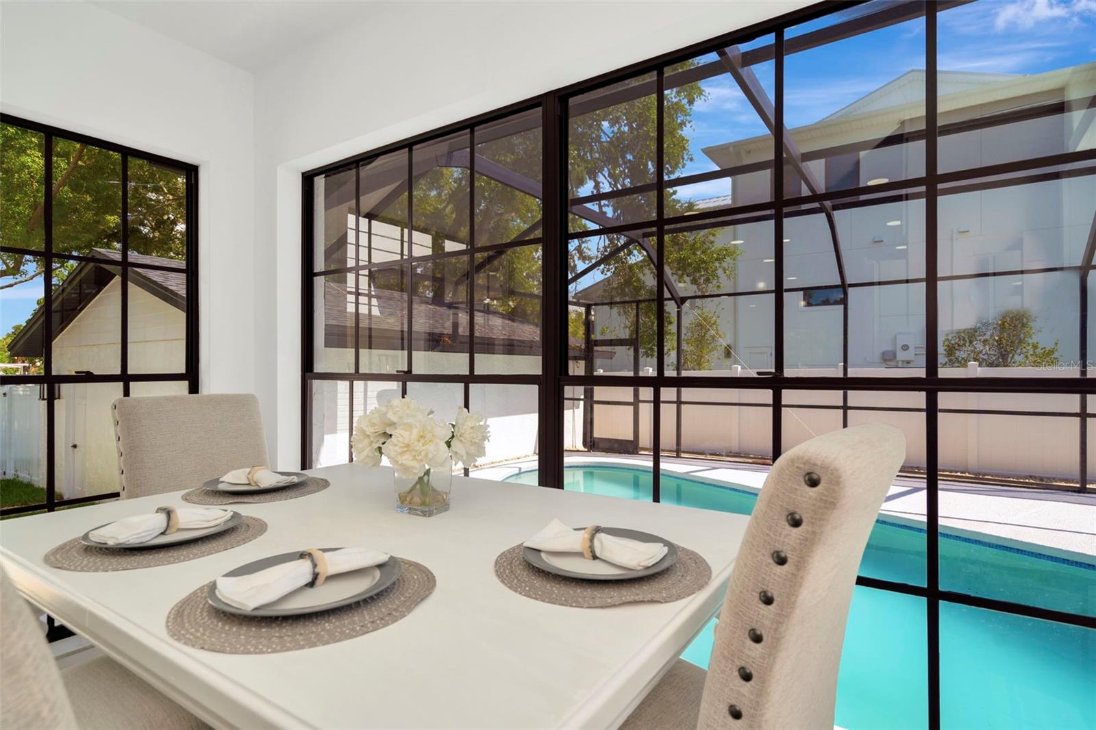 Listing photo id 63 for 4902 San Rafael Street